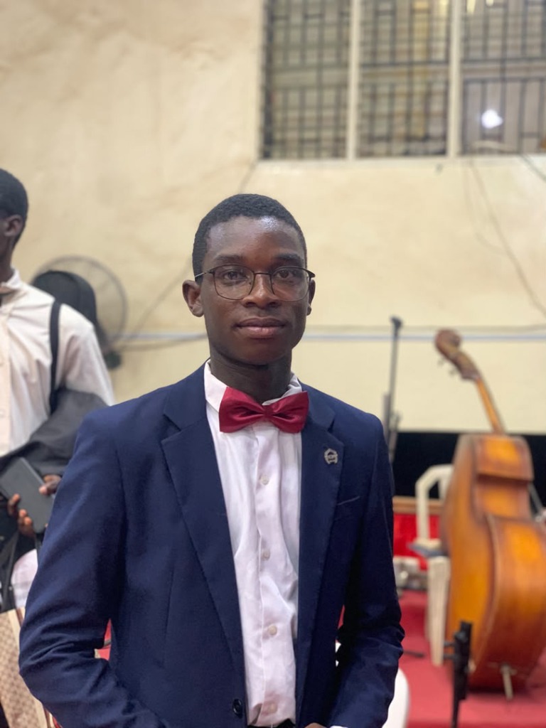 Ayoola Damisile - Classical Pianist & Concert Organist
